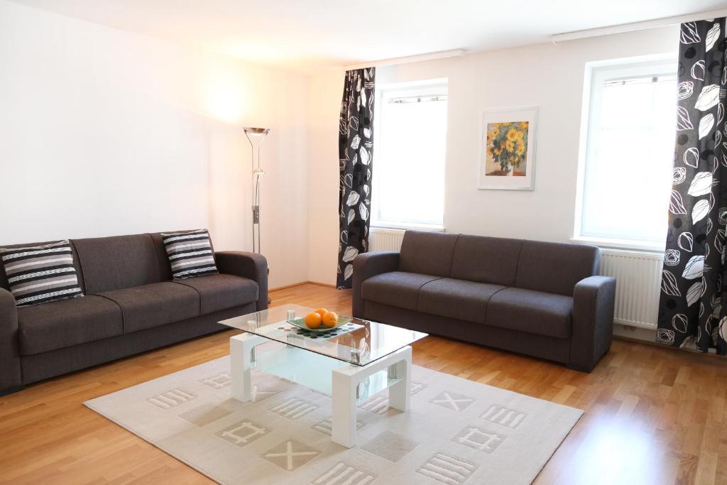 3 Rooms Sunny Apartments-Schoenbrunn, 100M2 With Balcony Βιέννη Δωμάτιο φωτογραφία