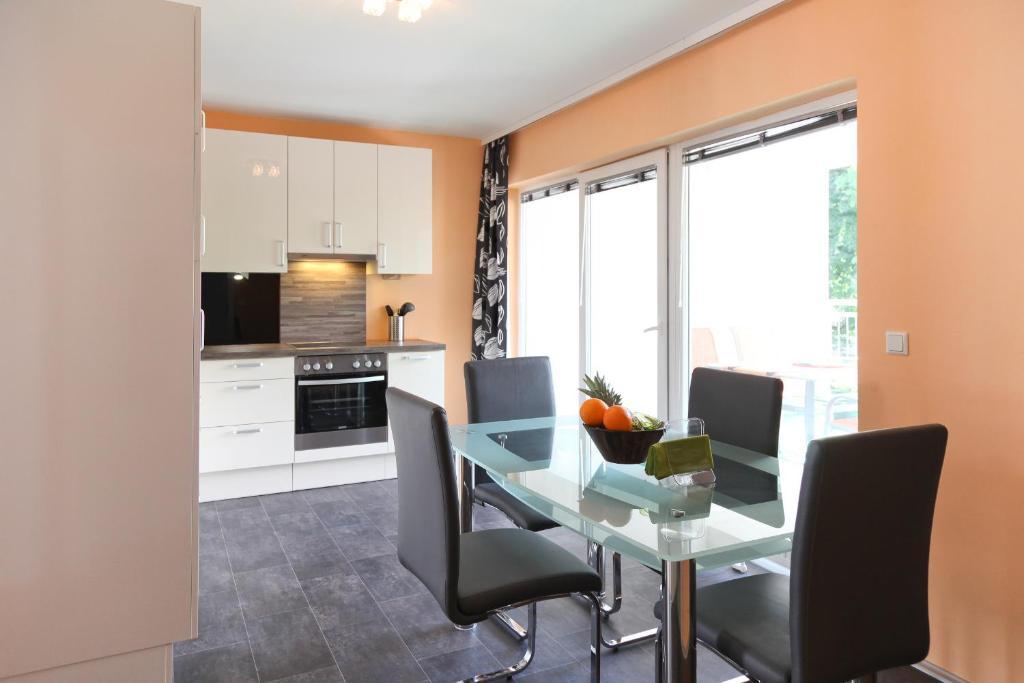 3 Rooms Sunny Apartments-Schoenbrunn, 100M2 With Balcony Βιέννη Δωμάτιο φωτογραφία