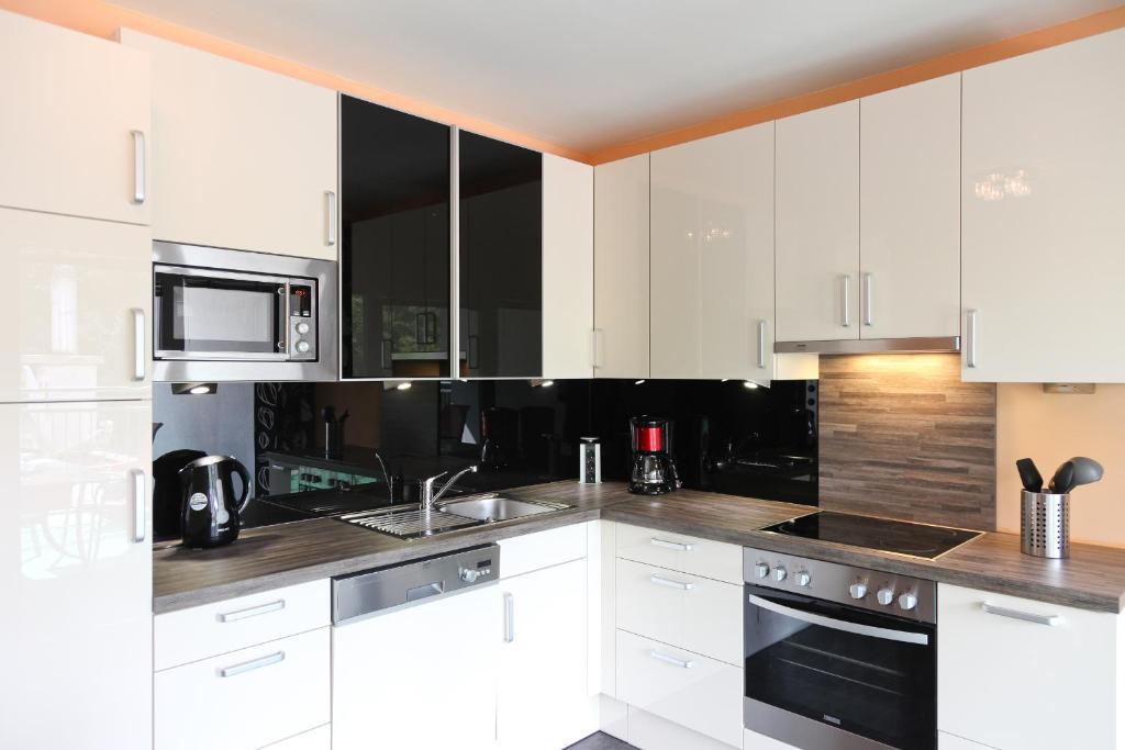 3 Rooms Sunny Apartments-Schoenbrunn, 100M2 With Balcony Βιέννη Δωμάτιο φωτογραφία