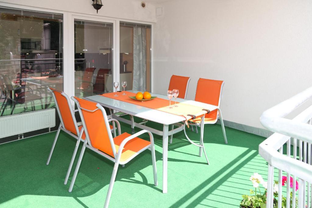 3 Rooms Sunny Apartments-Schoenbrunn, 100M2 With Balcony Βιέννη Δωμάτιο φωτογραφία